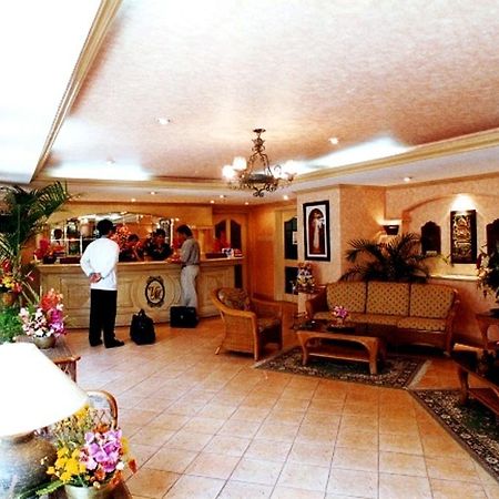 Villa Margarita Hotel Davao City Dış mekan fotoğraf