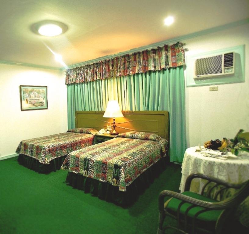 Villa Margarita Hotel Davao City Oda fotoğraf