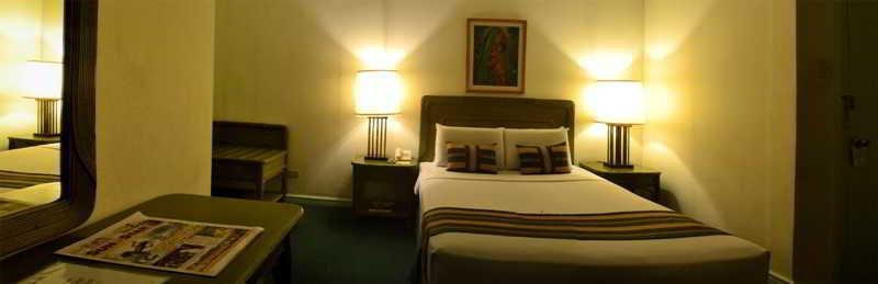 Villa Margarita Hotel Davao City Dış mekan fotoğraf